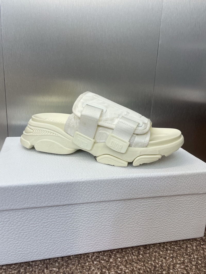 chr1st1an D10r slippers